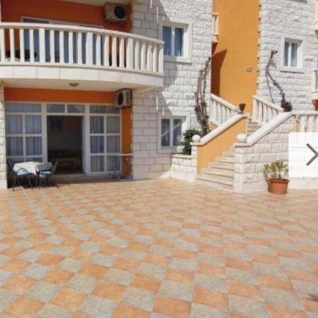 أوروبيتش Apartments Villa Iva المظهر الخارجي الصورة