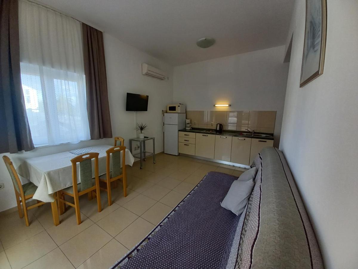 أوروبيتش Apartments Villa Iva المظهر الخارجي الصورة