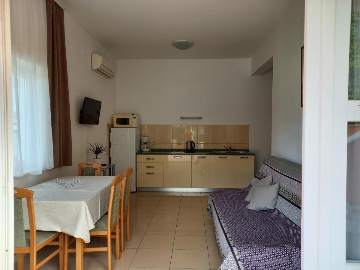 أوروبيتش Apartments Villa Iva المظهر الخارجي الصورة